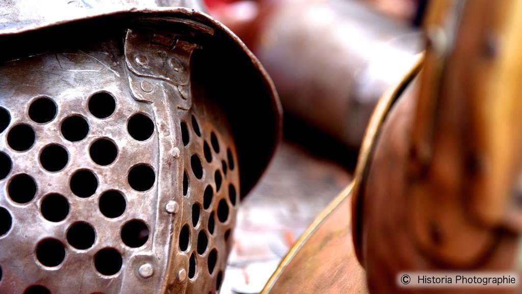 Les Arverniales 2015 - Gladiateurs - ACTA - Historia Photographie 010.jpg